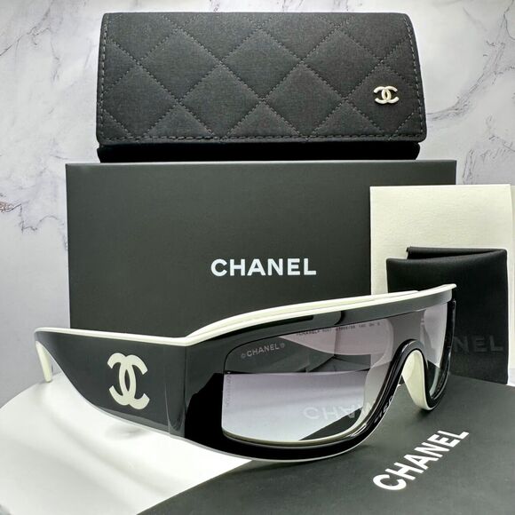 New CHANEL Sunglasses - Picture 6 of 16